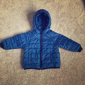 GAP toddler boys PrimaLoft blue puffer coat